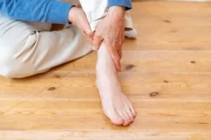 アキレス腱炎とは？その原因と対策